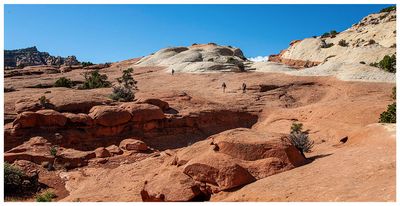 Slickrock approach to Cassidy Arch