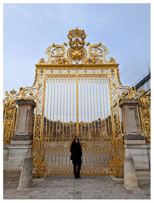 Versailles gate