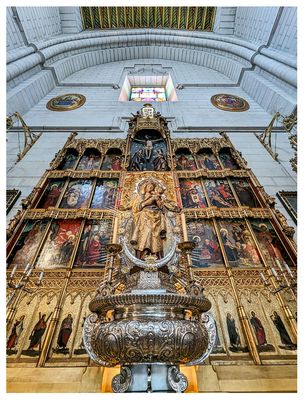Altar to the Virgin of Almudena