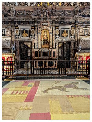 Seville Cathedral: Pennant of Ferdinand III