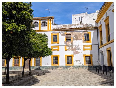 Patio de Banderas