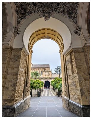 Mezquita-Catedral: Puerta del Perdn