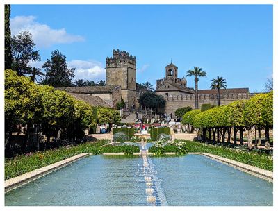 Alczar Gardens: Lower garden