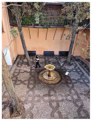 The Alhambra: Patio de la Raja