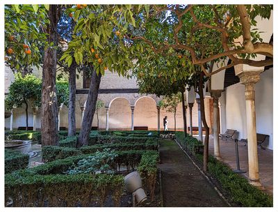 The Alhambra: Patio de la Lindaraja