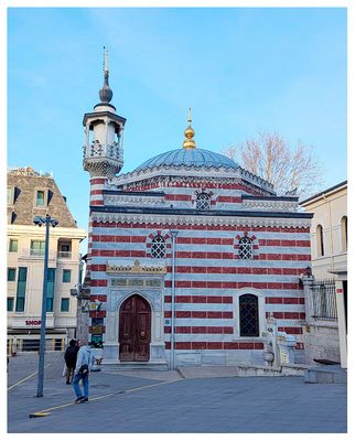Nalli Masjid Mosque