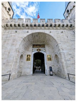 Gate of Salutation