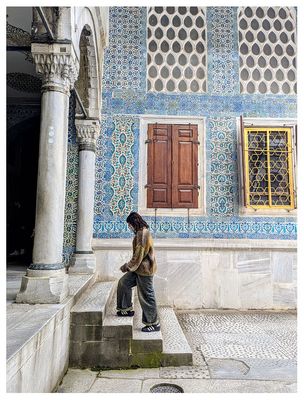 Courtyard of the Favorites