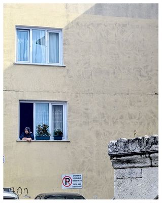 lonca neighborhood