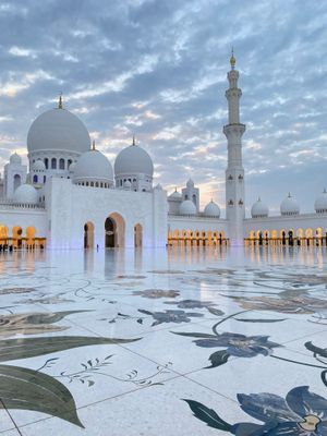 Dubai 2025