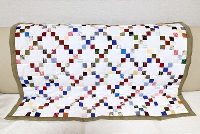 Small throw or baby quilt