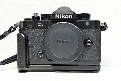 *NIKON Zf