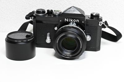 w NIKON F Black