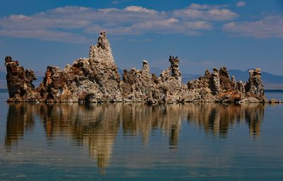  Mono Lake