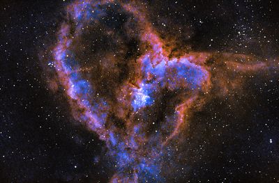 Heart Nebula SH2-190 in Hubble Palette