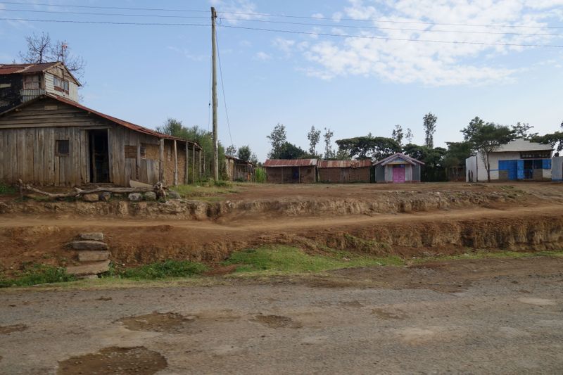 Lake Nakuru PB-128_01.JPG
