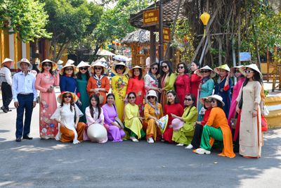 SE Asia Street-53.jpg