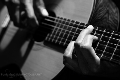 hands_01 bw_2 pb.jpg
