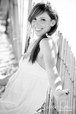 laura_10 bw.jpg