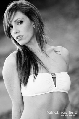 laura_66 bw.jpg