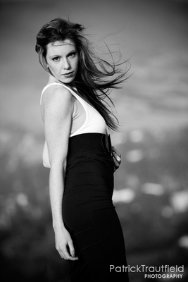 laura_17_bw.jpg