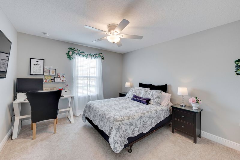 Bedroom3.jpg