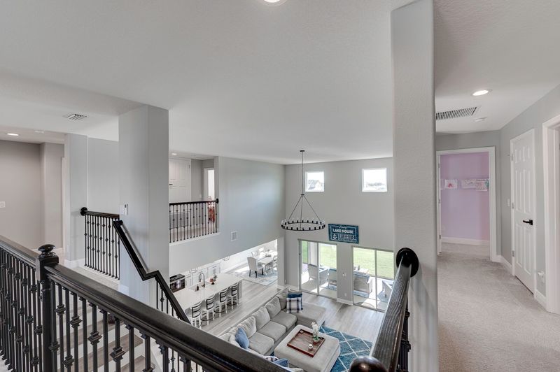FamilyRoom3.jpg