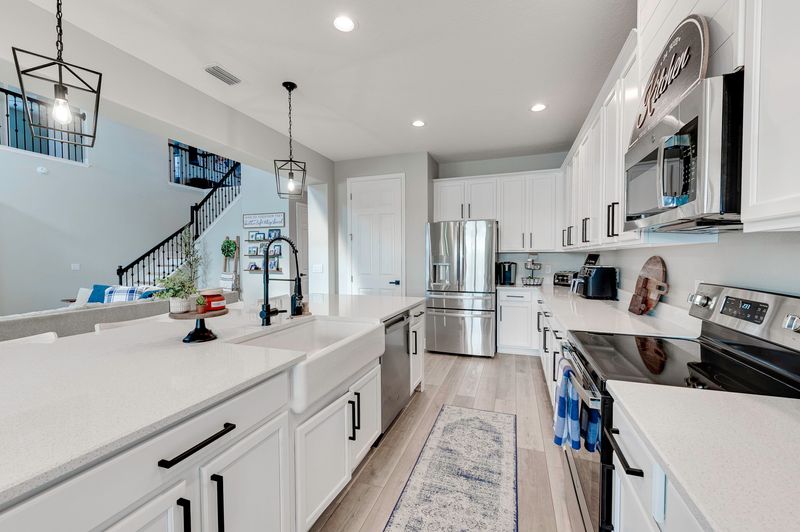 Kitchen3.jpg