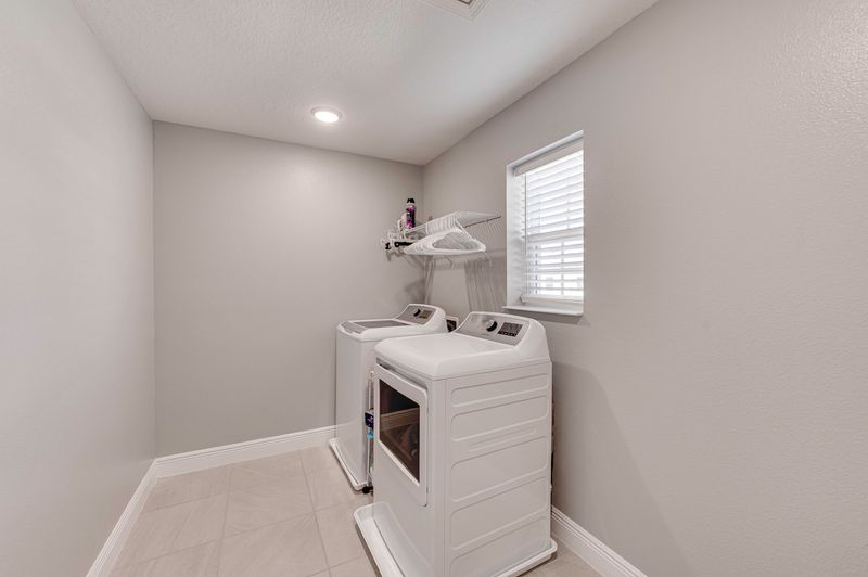 LaundryRoom.jpg