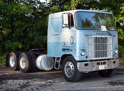 851_5836.jpg