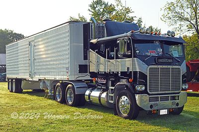 851_5894.jpg
