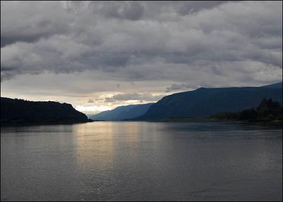 columbia_river_01_5479.jpg