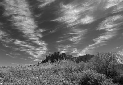 Mare's tails over the Superstition Mountains