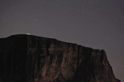 Moon and Antares Rise -- 2024 Dec 28
