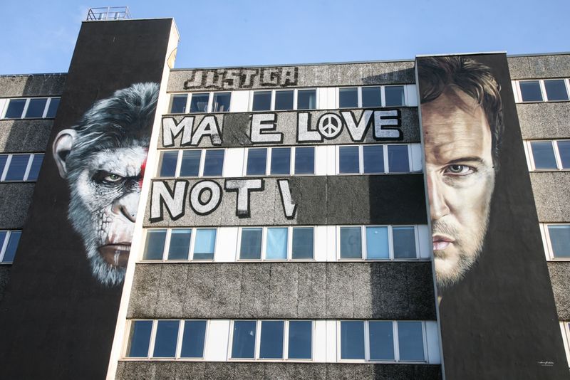 Make Love Not W, Berlin