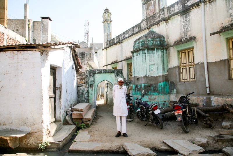 In White and Green, Nimaj, India