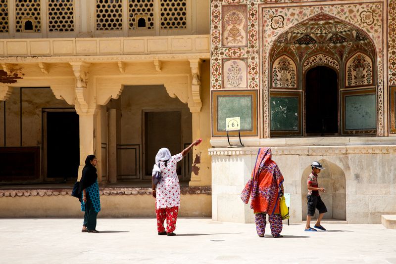 Visiting the Amber Fort, Jaipur, India
