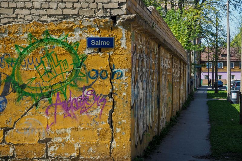 Pink and Yellow Crumbling, Tallinn, Estonia