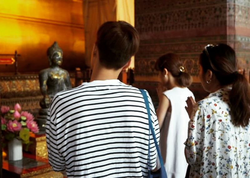 Worship at Wat Pho, Bangkok, Thailand