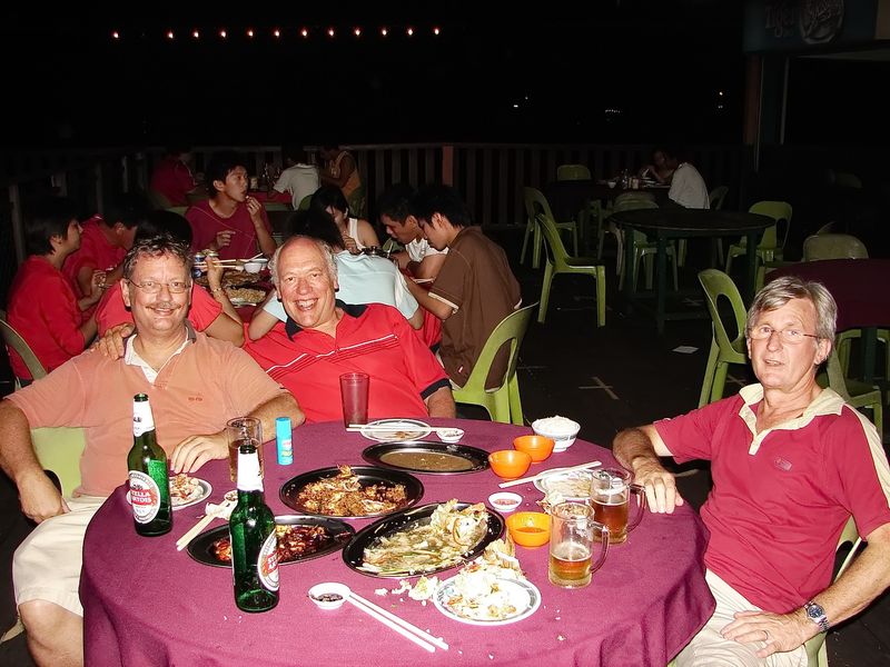Jack 2006-10-29 Kuching Buntal 08r.JPG