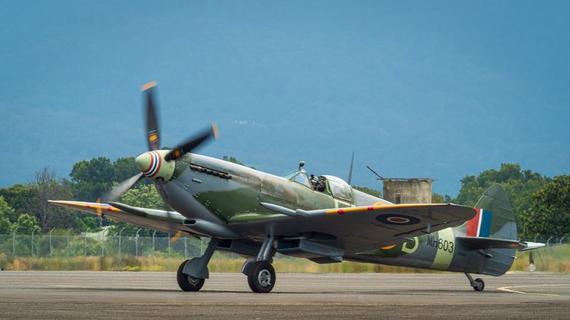 Spitfire MkIX on the Taxiway