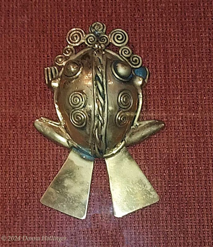 At the Doubletree:  Bird/frog gold art from precolumbian Cost Rica