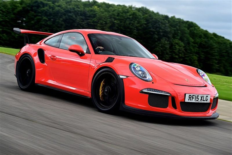PORSCHE-911-GT3-RS-5648_27-1024x683.jpeg