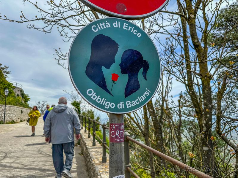 Erice7379.jpeg