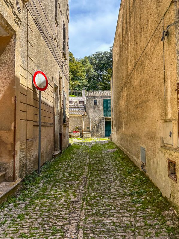 Erice7395.jpeg