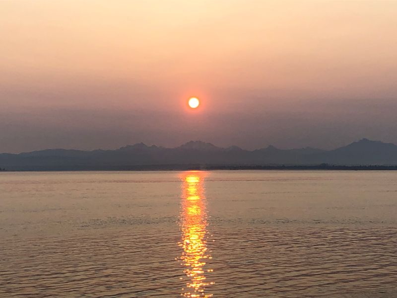 6am sun, Clinton, WA, from ferry