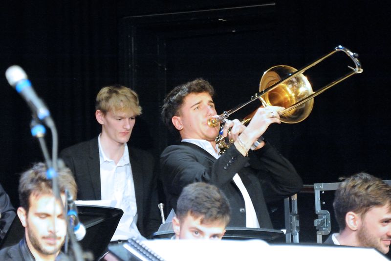 kcbigband_999.JPG