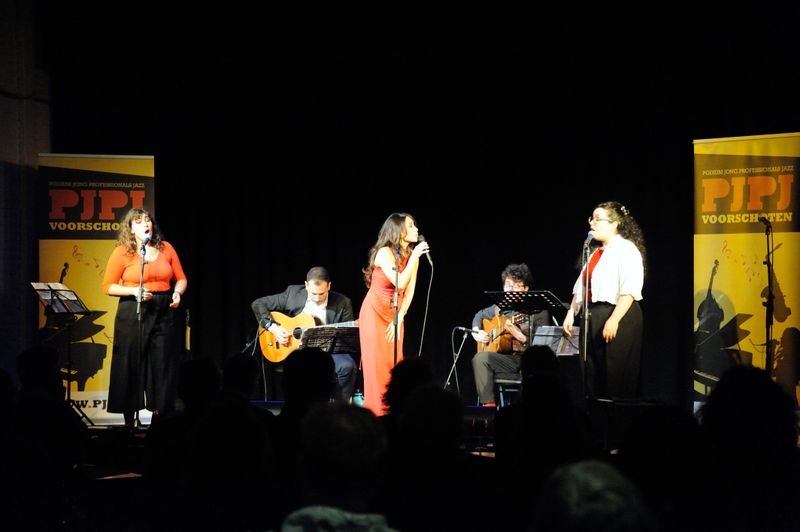 Caro trio_11.JPG