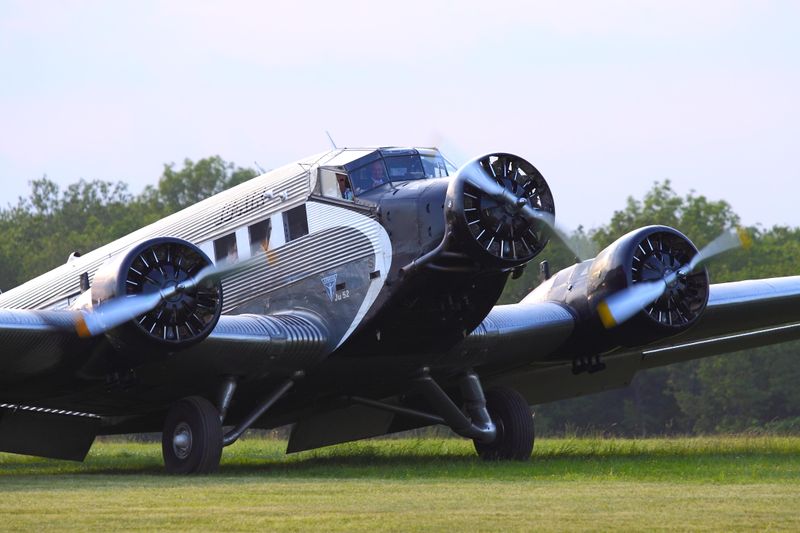 Junker JU AIR  HB-HOS.JPG