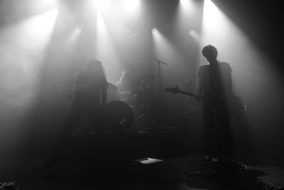 a place to bury strangers